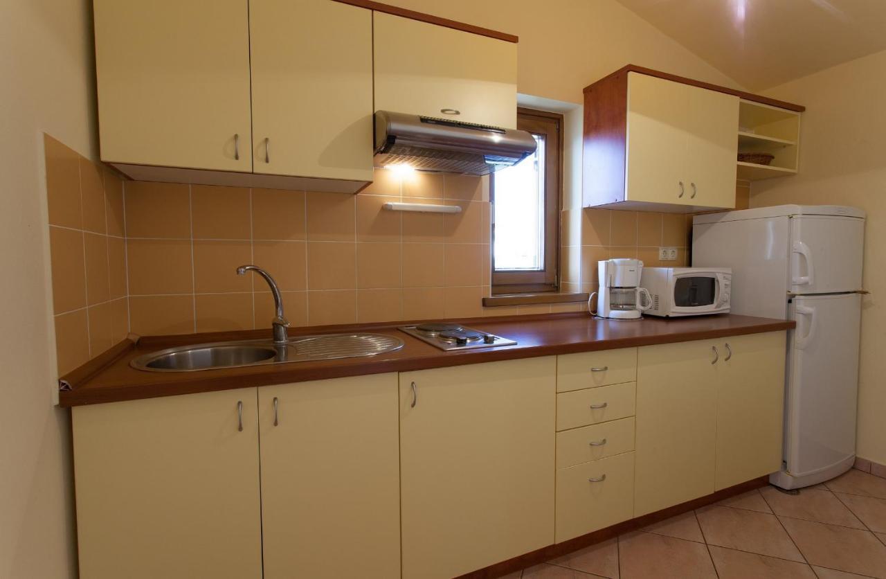 Apartman Vjekoslav Krk Town Luaran gambar