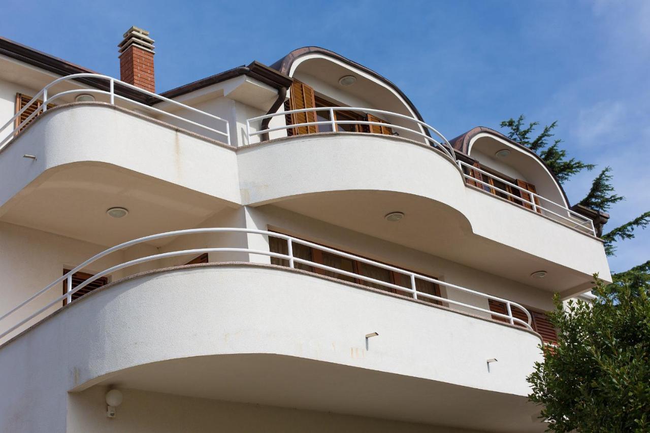 Apartman Vjekoslav Krk Town Luaran gambar